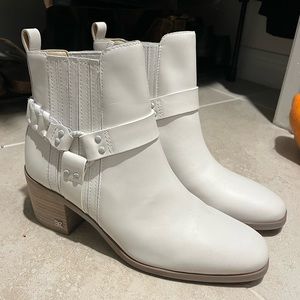 Sam Edelman white leather ankle boots in perfect condition size 8